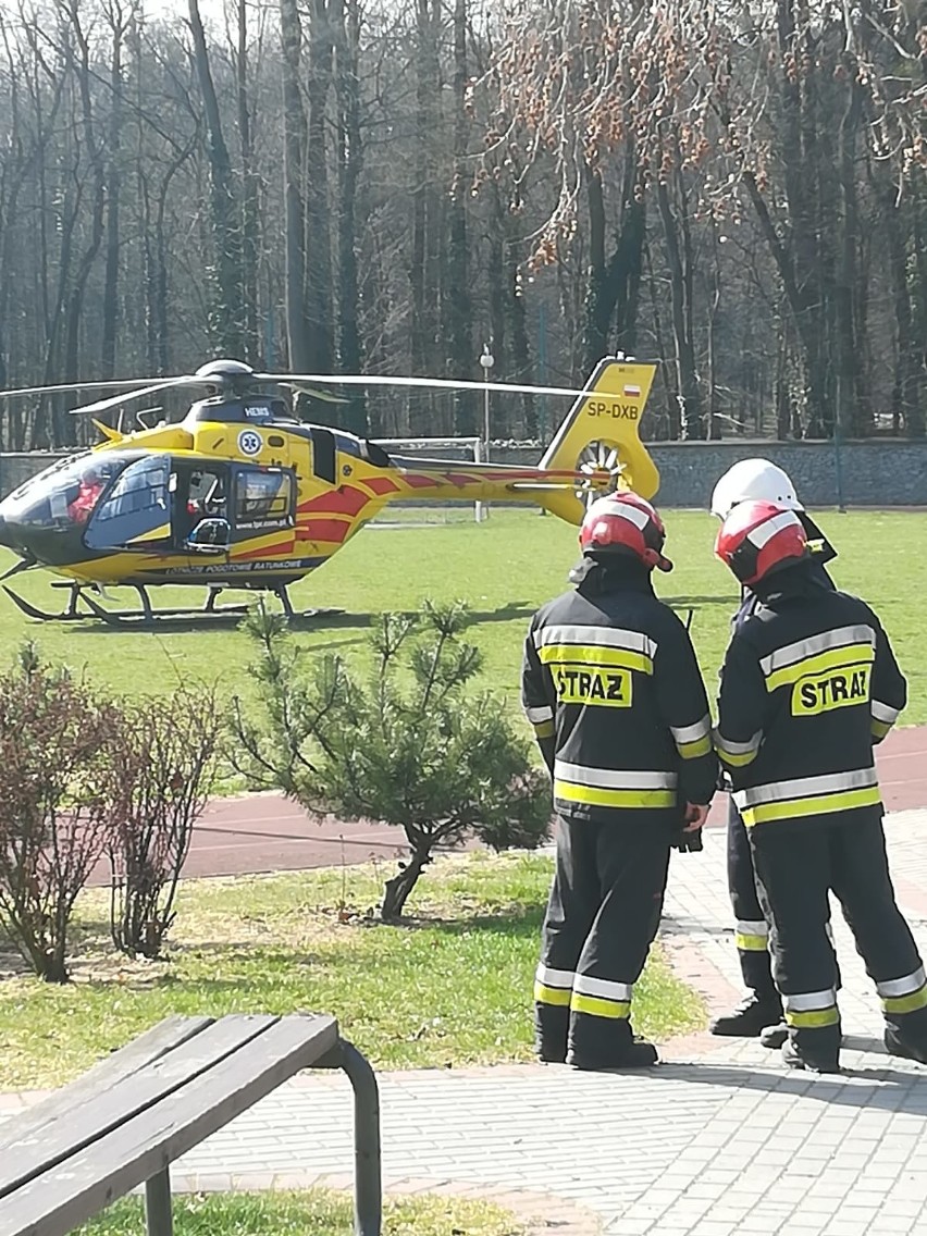 Dwuletnia dziewczynka oblała się wrzątkiem w Strzelcach Opolskich. Przyleciał po nią śmigłowiec LPR