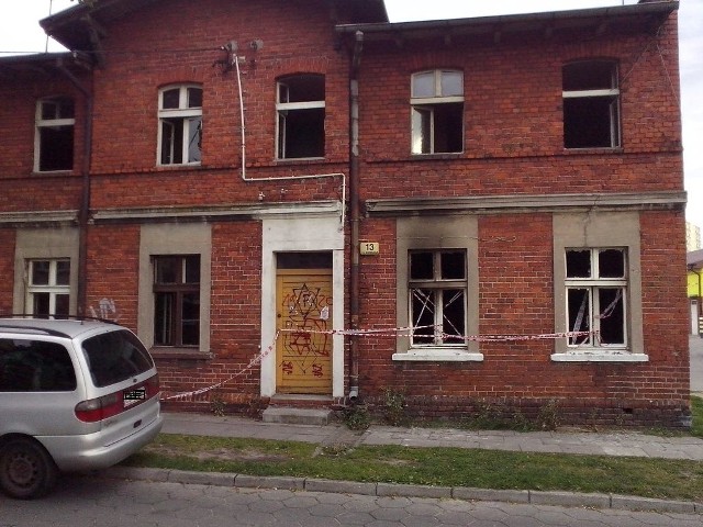 W mieszkaniu przy ulicy Kossaka na Szwederowie, które wczoraj gasili strażacy, nikt nie przebywał.