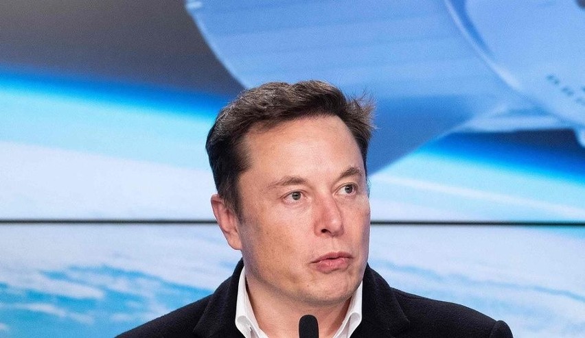 Elon Musk odwiedził plac budowy fabryki Tesli pod Berlinem....