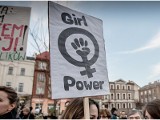 Feministki, emancypantki. Jak kobiety zmieniały Polskę