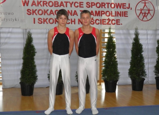 Marek Waindok (z lewej) i Aron Pałka w dwóch pierwszych układach wypracowali sobie bardzo dużą przewagę.