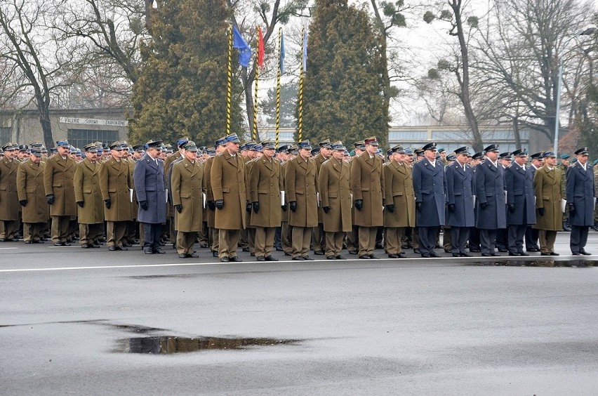 179 podoficerów wrocławskiego garnizonu mianowano na wyższe stopnie (ZDJĘCIA)