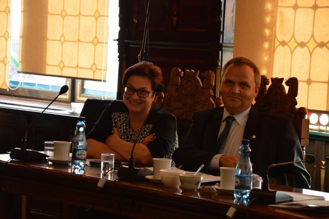 Marzenna Osowicka i Mariusz Brunka nie po raz pierwszy zaskoczyli swoich kolegów na sesji