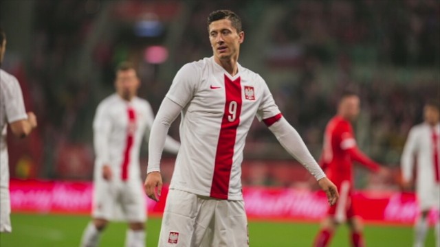 Na zdjęciu Robert Lewandowski, kapitan polskiej drużyny