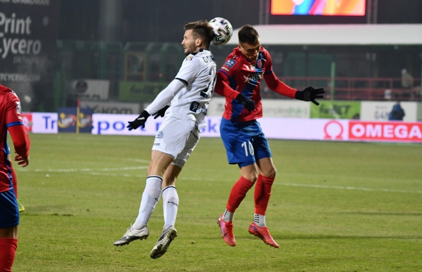 Raków Częstochowa - Pogoń Szczecin 0-1.