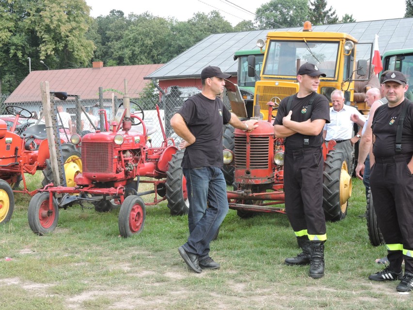Dni Kukurydzy w Andrzejewie. Zobacz piękne stare traktory [ZDJĘCIA, WIDEO]