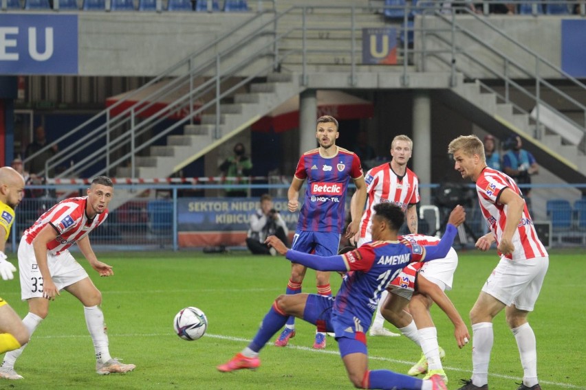 27.09.2021 Piast Gliwice - Cracovia 2:4....