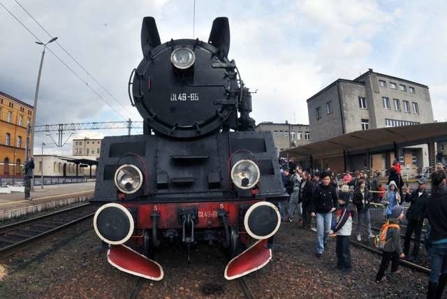 Zabytkowy pociąg „ ” na Bydgoszcz GłKo-piernik na stacji Bydgoszcz Główna