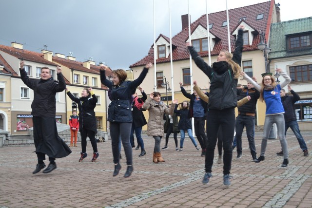 Flashmob w Żorach na Światowe Dni Młodzieży