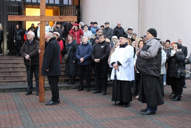 W organizację nabożeństwa włączyli się aktorzy Teatru Źródło.