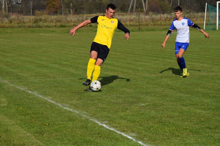 Wygrana GKS Iwaniska z Cukrownikiem Włostów 1:0. Wielkie emocje w końcówce, goście nie wykorzystali rzutu karnego