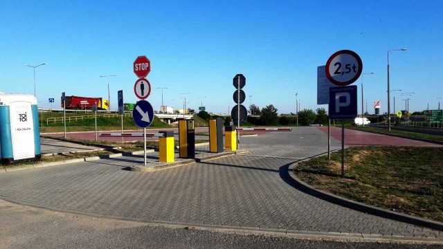 Ten parking został wybudowany wiosną.  