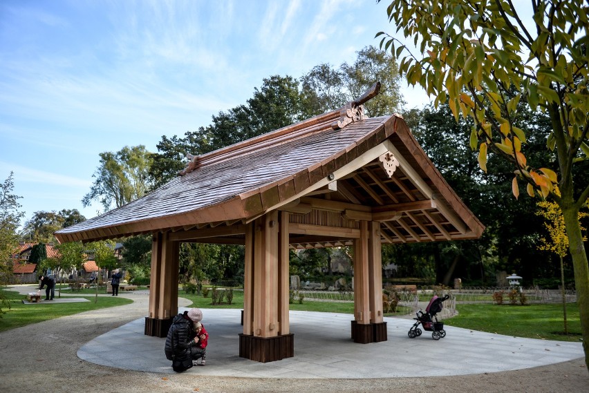 Japońska część Parku Oliwskiego otwarta została wiosną...