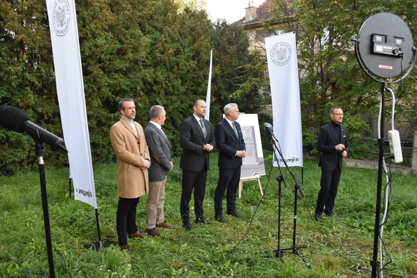 W Malborku powstanie nowe miejsce pamięci poświęcone ofiarom nazizmu i komunizmu. Projekt zaprezentował Instytut Pamięci Narodowej