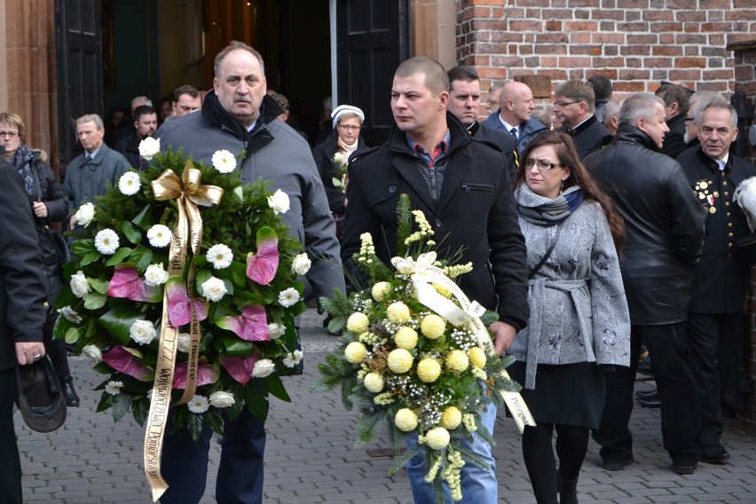 Żory: Pogrzeb Tadeusza Chwałki, przewodniczącego FZZ