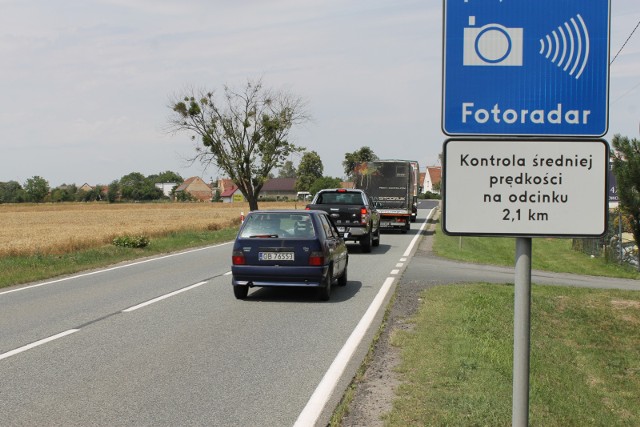 Odcinkowy pomiar prędkości w Łosiowie.