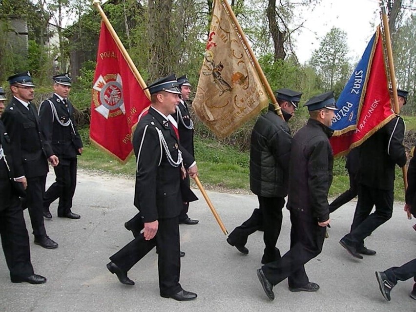 W niedzielę, 5 maja strażacy ochotnicy z gminy Michałów...