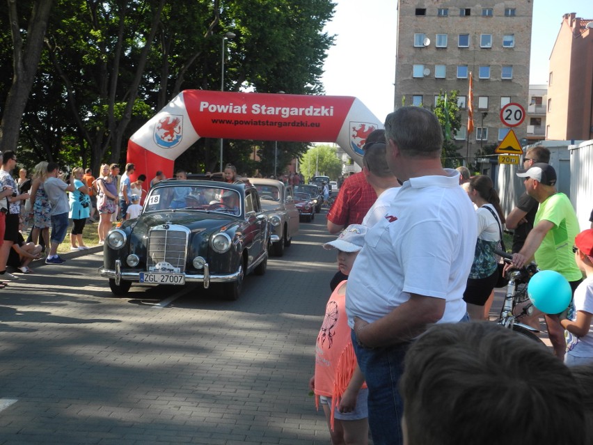 Parady zabytkowych samochodów w Stargardzie, Reczu, Suchaniu i Choszcznie