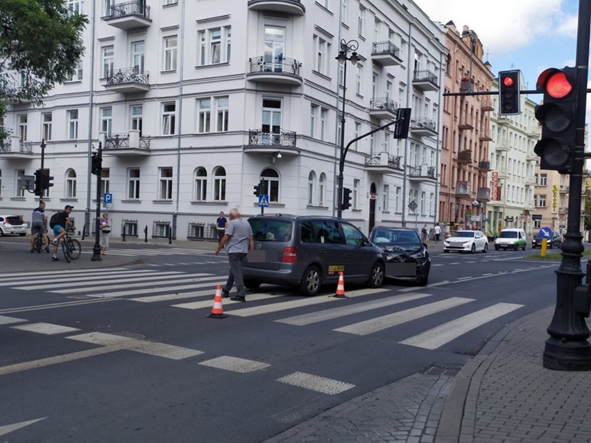 Kolizja trzech pojazdów w centrum Lublina. Mamy wideo!