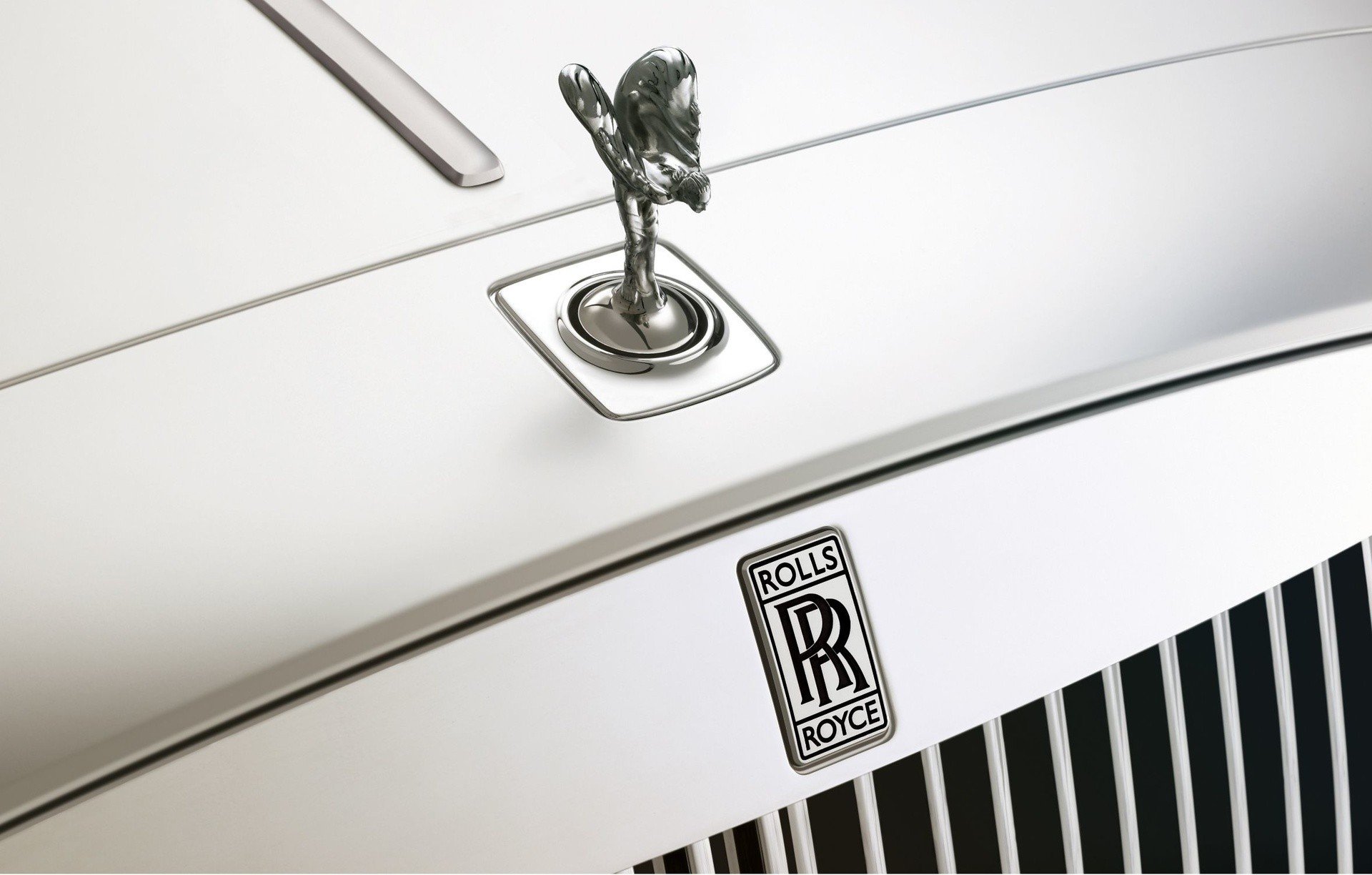 Rolls-Royce. 110 lat Spirit of Ecstasy | Motofakty