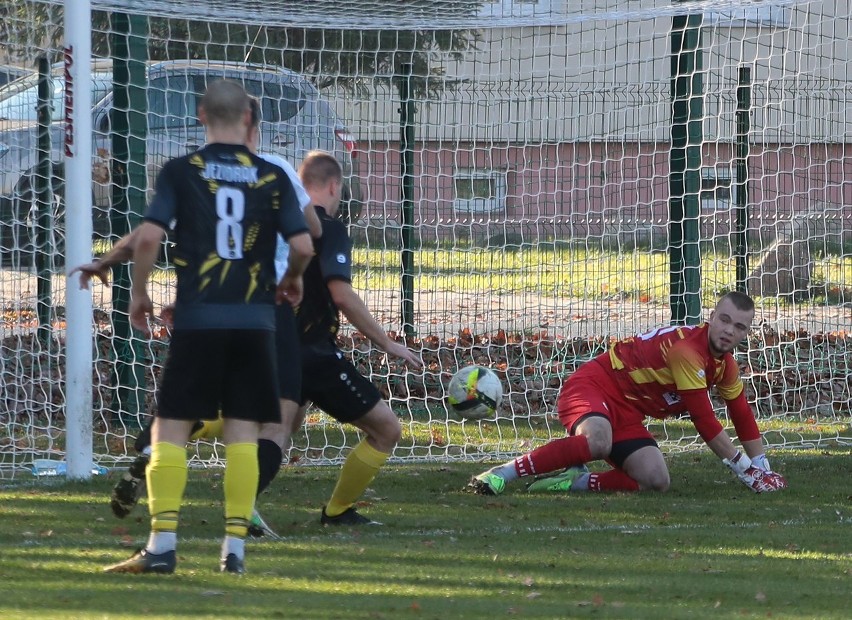 Jeziorak Szczecin - Vineta Wolin 2:4