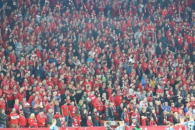 Kibice Widzewa znów pokazali, jak bardzo wspierają swój klub