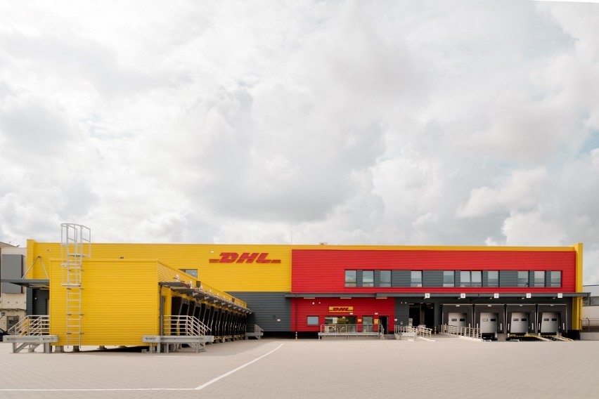 Nowy terminal DHL Express na gdańskim lotnisku. Rocznie może obsłużyć 800 tysięcy paczek [zdjęcia]