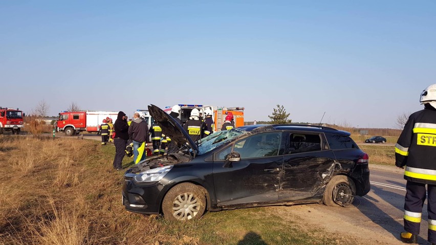 - Zderzyły się tam dwa samochody osobowe, którymi...