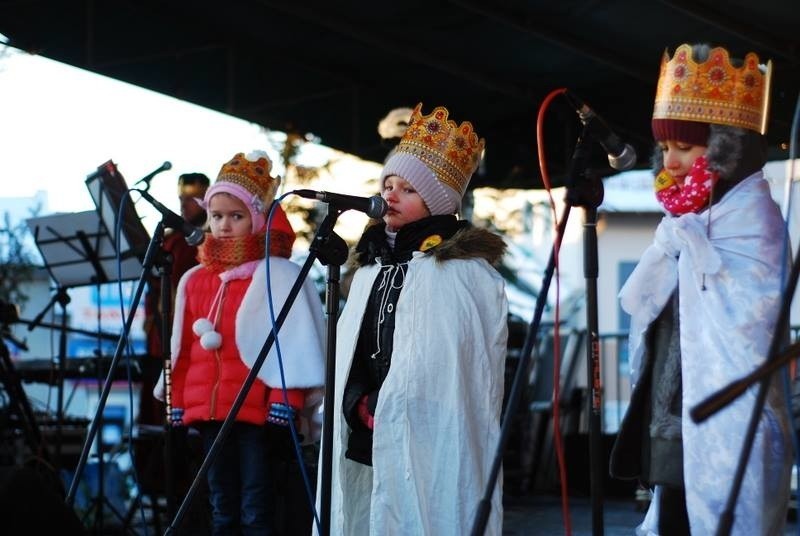 Tłumy na I Orszaku Trzech Króli w Kłobucku