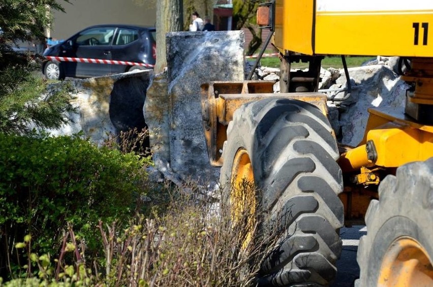 Sławno. Rozebrali pomnik dedykowany Armii Czerwonej [ZDJĘCIA]