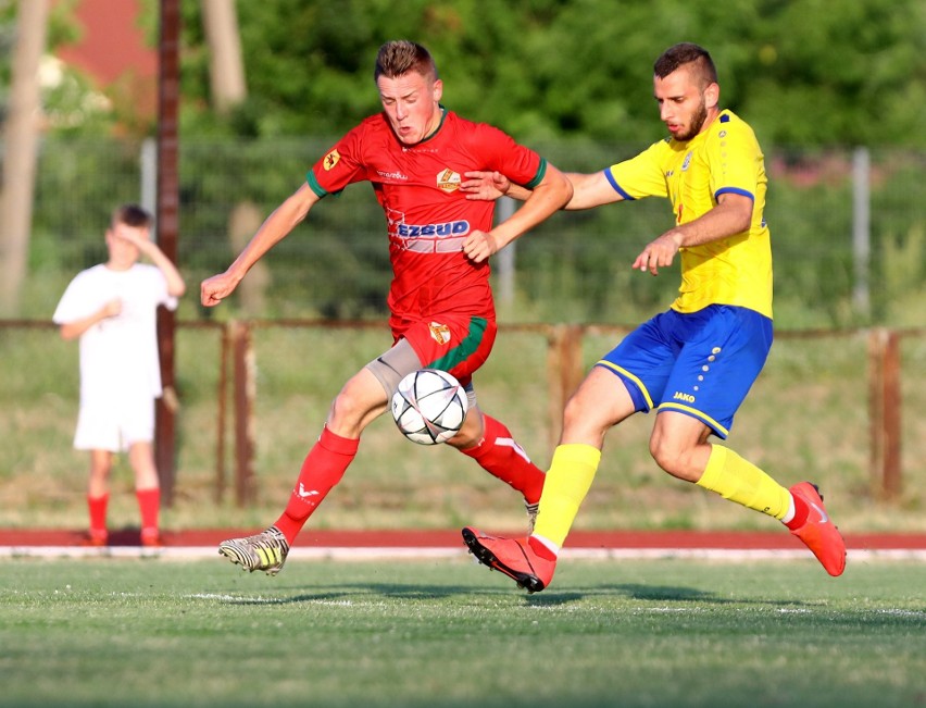 Unia Skierniewice z Pucharem Polski. W finale pokonała Lechię Tomaszów FOTO