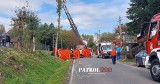 Powiat wielicki. Tragiczny wypadek strażaków z OSP Byszyce podczas prac na wysokości. Jeden nie żyje, drugi w ciężkim stanie
