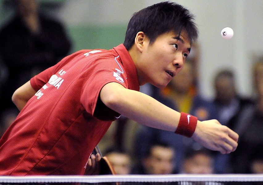 Huang Sheng Sheng (Olimpia/Unia Grudziądz) wygrał silnie...