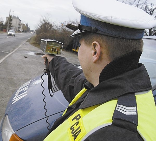 Punkty karne to największy bicz na piratów. Policjanci boją się, że dodatkowa pula sprawi, że kierowcy będą mniej ostrożni.