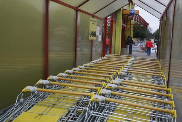 Rosyjski dyskont wchodzi do Polski - Mere - towar prosto z palet w niskich cenach - Biedronka i Lidl poniosą straty?