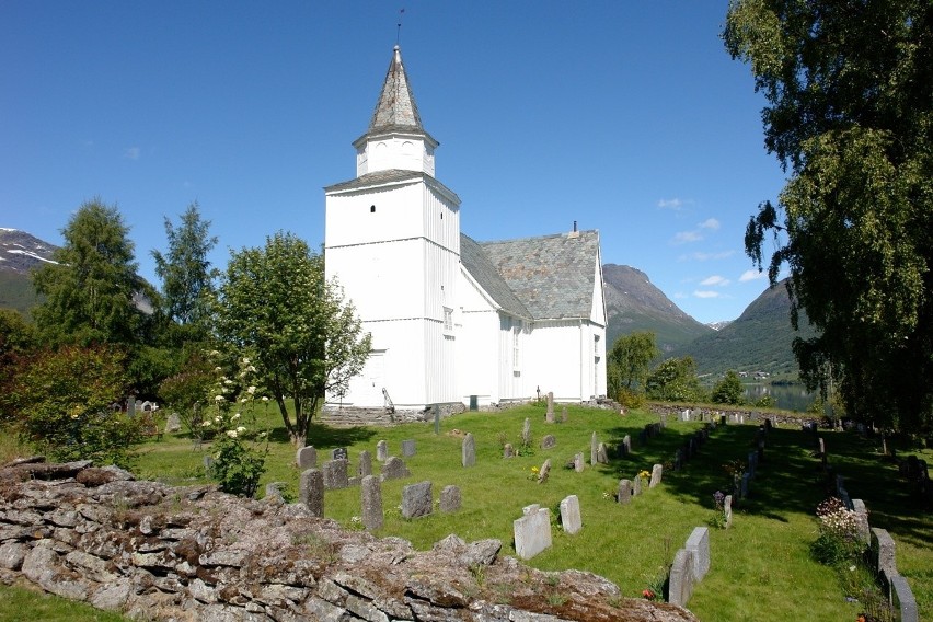 Norweskie Vang współcześnie. To stamtąd do Karpacza...