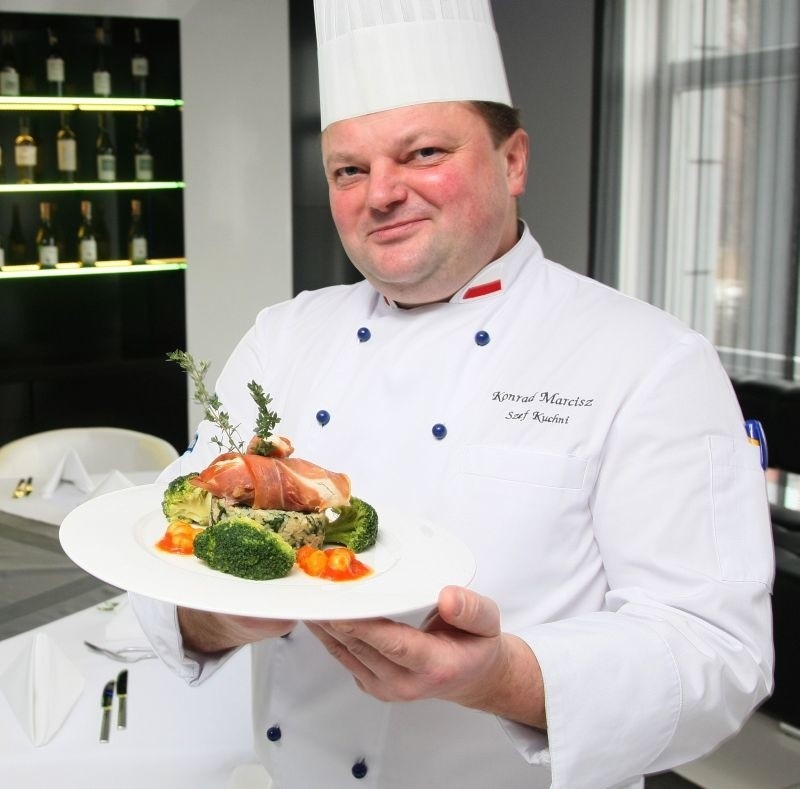 Konrad Marcisz, szef kuchni hotelu Grafit w Kostomłotach I...