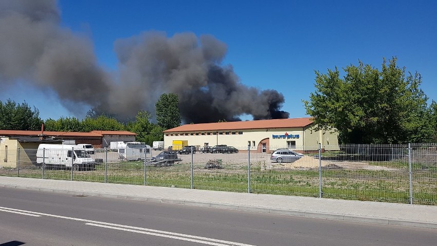 Pożar pustostanu przy ulicy Torowej w Radomiu.