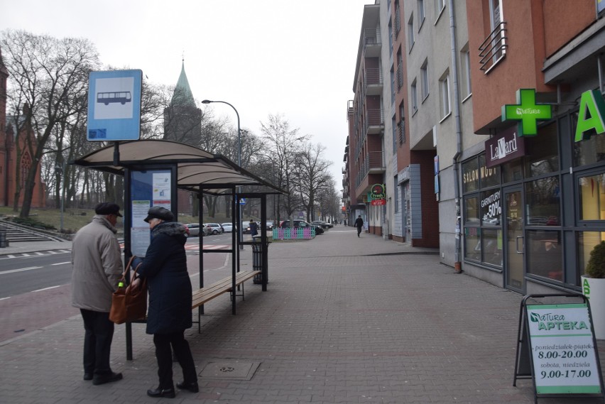 Stargard: Ruszyło centrum przesiadkowe. Pasażerowie MPK się gubią [ZDJĘCIA, WIDEO]