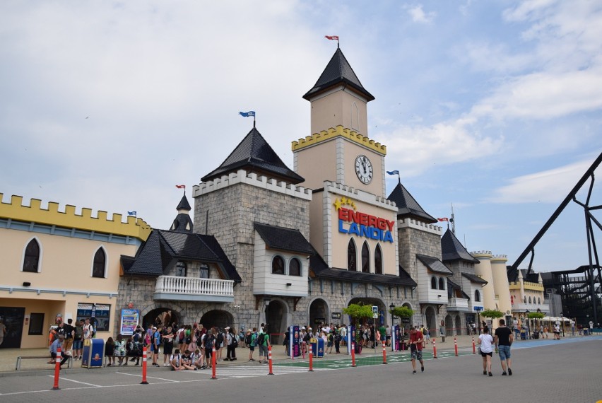 Park Energylandia odwiedzany jest każdego dnia przez...