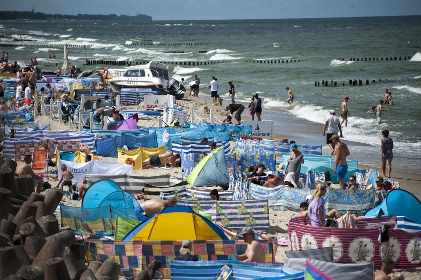 Wakacje już na półmetku! Jak wygląda Mielno w środku sezonu?...