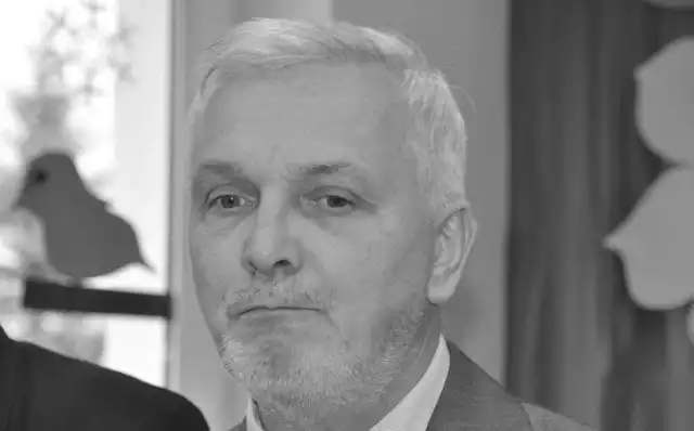 Nie żyje Krzysztof Bernatek, długoletni sekretarz Powiatu Szydłowieckiego.