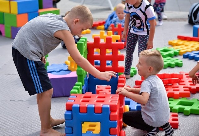 Jedną z atrakcji pikniku będzie mobilny plac zabaw dla dzieci