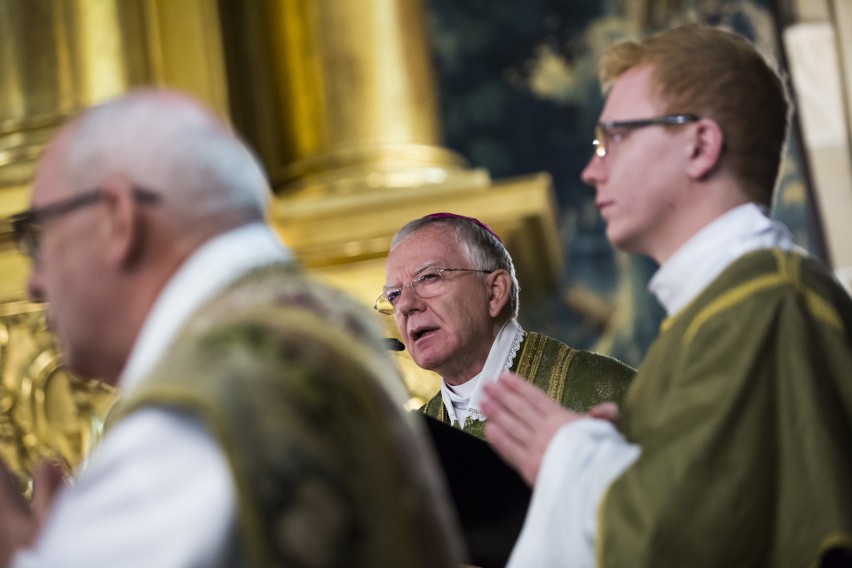 Prezydent Andrzej Duda wziął udział w mszy świętej na Wawelu