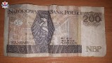 Gmina Milanów: Zapłacił za paliwo i zakupy banknotem prezentowym. Grozi mu za to 8 lat więzienia