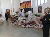 Groby Pańskie w kościołach w Ostrowi Mazowieckiej. Zobacz zdjęcia z ostrowskich parafii