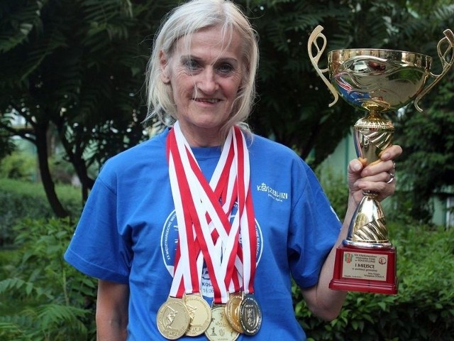 Ewa Bartosik dorzuciła do kolekcji kolejny medal i puchar.