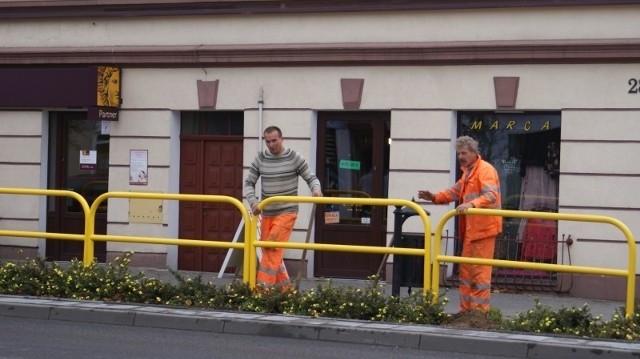 Ostatnio w Czersku przy ulicy Kościuszki ustawiono barierki.