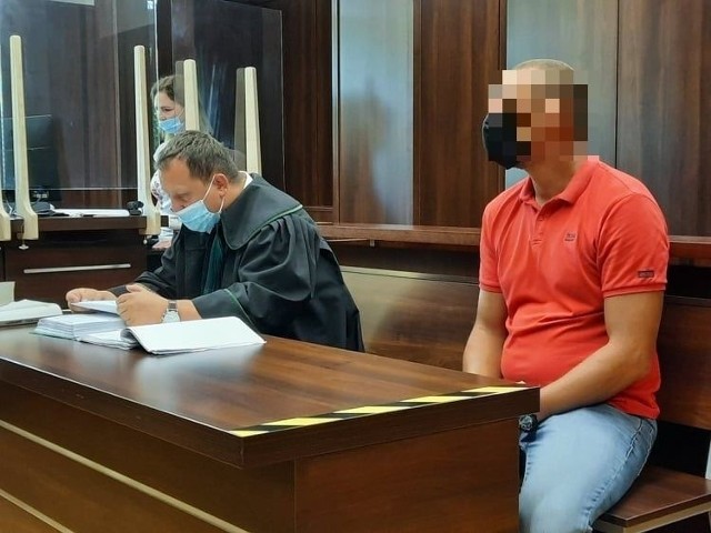 Michał D. ma spędzić za kratkami 4,5 roku. Jego proces toczył się przed Sądem Okręgowym w Opolu.