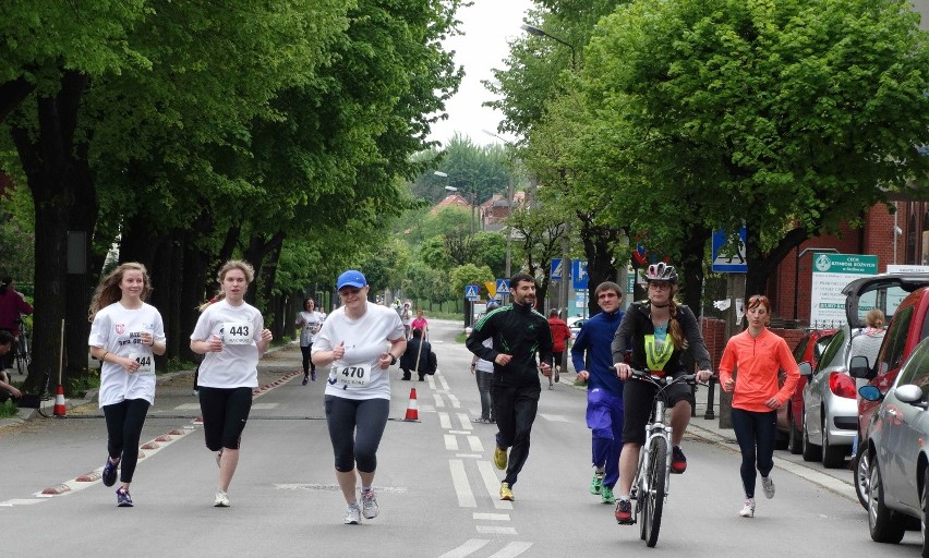 Zdjęcia z popularnego w Raciborzu Biegu bez Granic. Zapisz...